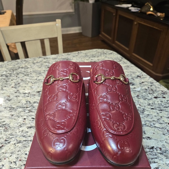 NEW Gucci Burgundy Princetown Leather Mules with Horsebit Detail Size 37.5 - Picture 3 of 12